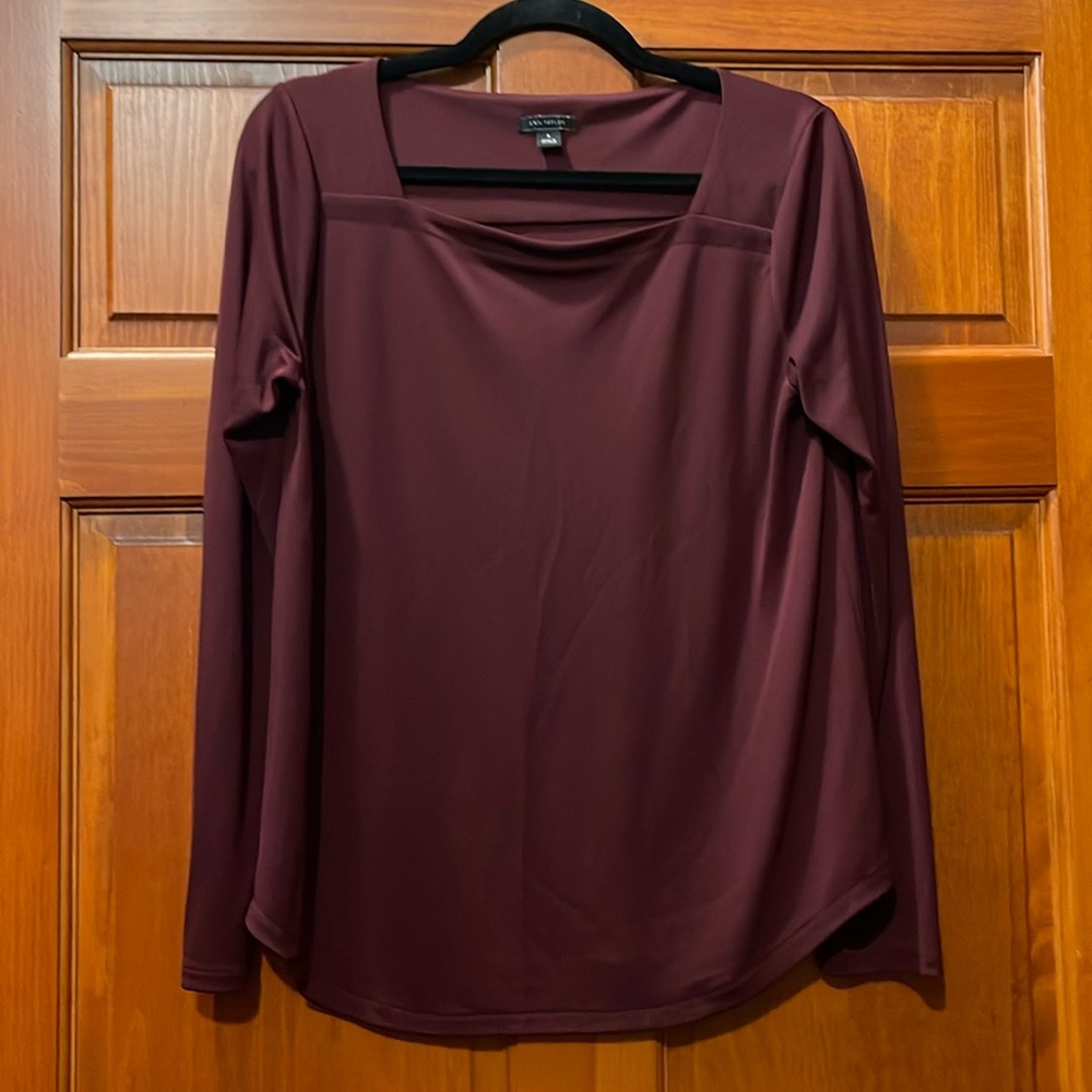 And Taylor dress shirt, size medium, maroon, burgundy color